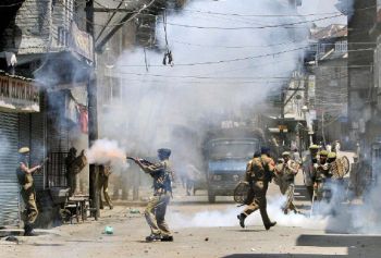 Local shopkeepers protest damage done to their properties in Lal Chowk encounter