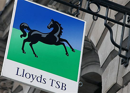 UK government to sell stake in Lloyds in 2014