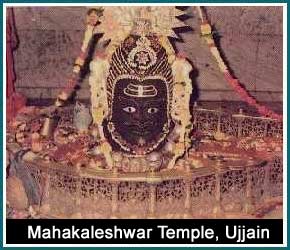 http://www.topnews.in/files/Mahakaleshwar-Temple-Ujjain.jpg