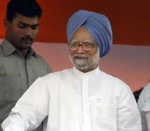 Congress-DMK ties intact: Manmohan Singh