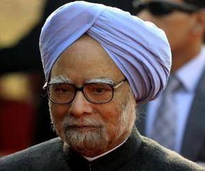 Legal luminaries require comprehensive understanding of complexities of global economy: PM 