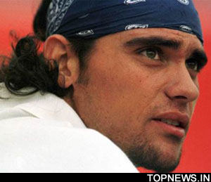 Broke Philippoussis offered a lifeline