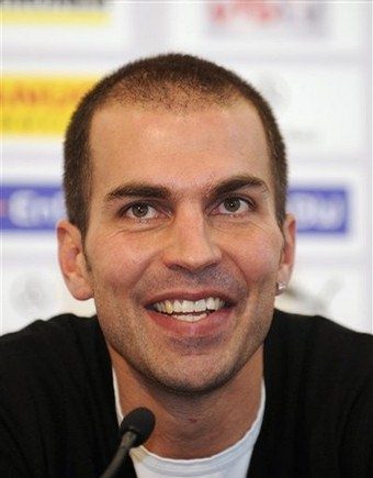 Babbel criticises players for poor Bundesliga start