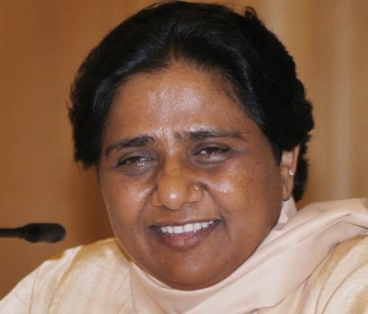 Mayawati accuses centre of ignoring sugarcane growers