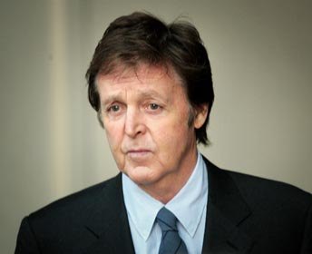 McCartney, in Bethlehem, calls for two-state solution in Mideast 