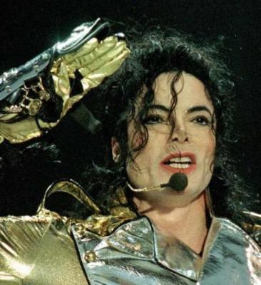 Bizarre tattoos on MJ's head, lips, eyes: autopsy report 