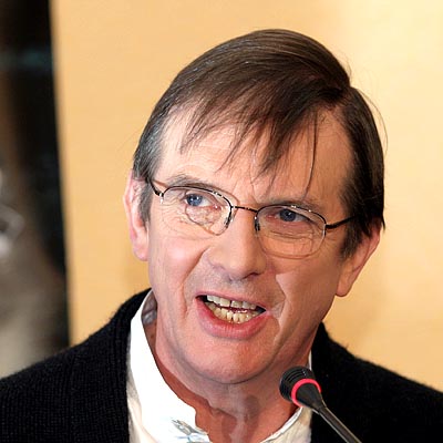 mike newell outline