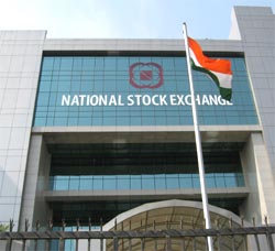 NSE Nifty bounces up, ends at 7,350 ahead of RBI meet