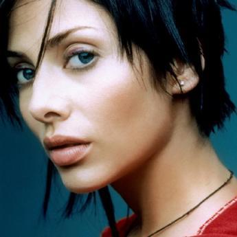 Natalie Imbruglia teams up with ex-hubby for new album