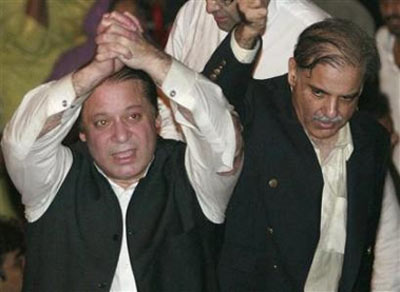  Sharif brothers have a pact with Gilani on Governor’s Rule?