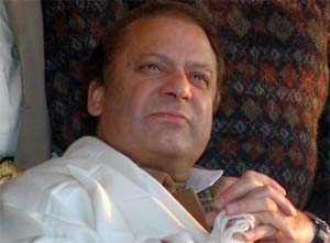 Nawaz's dramatic U-turn, to visit US embassy for first time ever