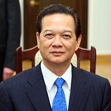 Vietnamese premier sued again over bauxite projects