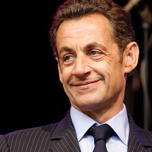 Sarkozy arrives in Democratic Republic of Congo to discuss peace 