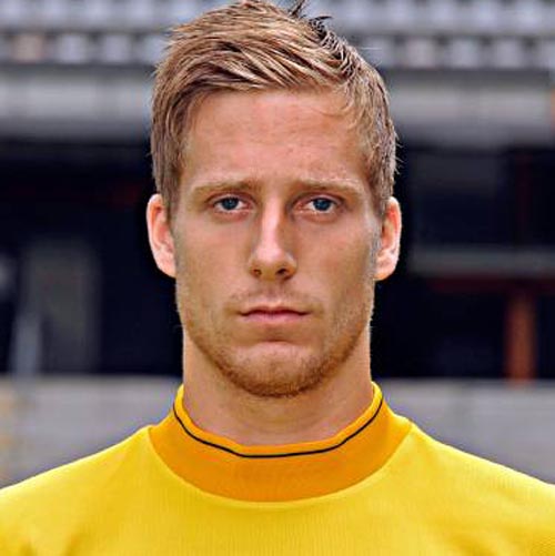 Freiburg goalkeeper Oliver Baumann joins Hoffenheim