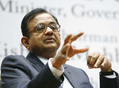 Chidambaram briefs Hillary on Pakistan''s inaction against 26/11 perpetrators