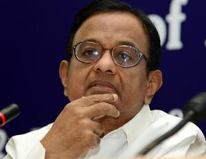 Govt. will keep fiscal deficit to below 4.8% in 2013-14: Chidambaram