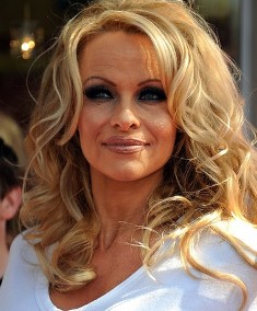 Pamela Anderson needs to pay £320,000 as tax