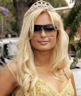 Paris Hilton's text might have led Brown, Rihanna to fight