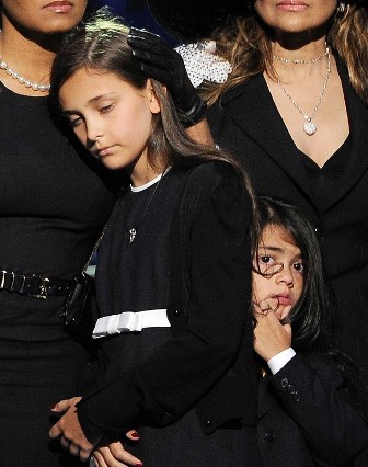 Paris blames ‘This Is It’ chiefs for dad MJ’s death
