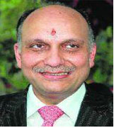 Dunlop India (DIL) chairman Pawan Kumar Ruia