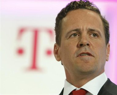 Philipp Humm steps down as CEO of T-Mobile USA 