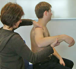 Painful physiotherapy program helps treat chronic pain