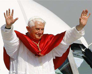 Reports say Pope Benedict XVI to visit Britain next year