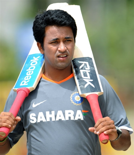 Cricketer Ojha To Tie The Knot On May 16!
