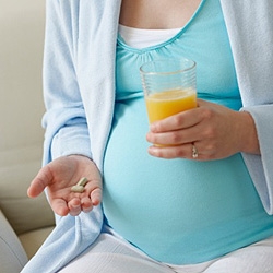 Pregnant-Woman-Vitamin-D