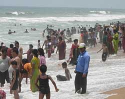 Puri-beach-Orissa