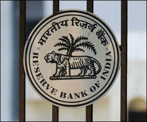 Govt Should Deal with Black Money Issue: RBI