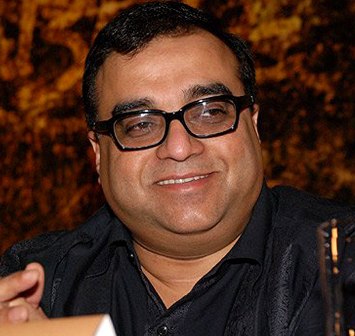 Bollywood director Santoshi to floor audience with romantic comedy