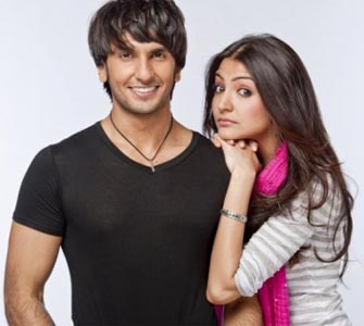 http://www.topnews.in/files/Ranveer-Anushka-Sharma.jpg