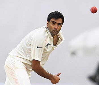 Australia out for 262 in first innings