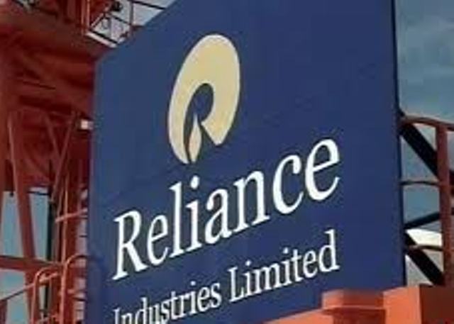 RIL may cut back on its $10bn-investment plan for oil & gas sector