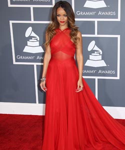 Rihanna flaunts funky style