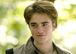 Robert Pattinson Is In Love Again?