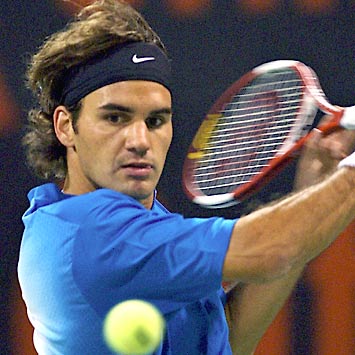 Federer Storms Into Quarterfinals Of Wimbledon