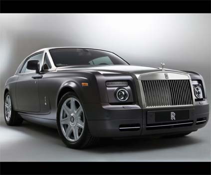 Rolls Royce Phantom Limo. Rolls-Royce mulls an