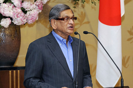 India in talks with Sri Lanka to bring back prisoners: Krishna 