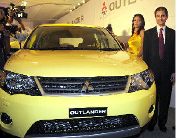 HM Launches SUV Outlander