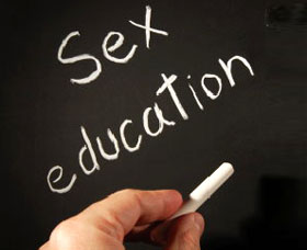 Australian researchers say foreign students need sex education 