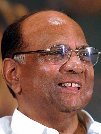 Pawar says rice output may slump by 10 m tons this Kharif season