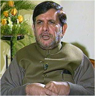 Sharad Yadav’s effigy offered poison