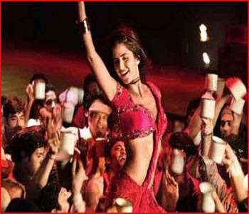 Katrina joins star parade with 'Sheila ki jawani' dance