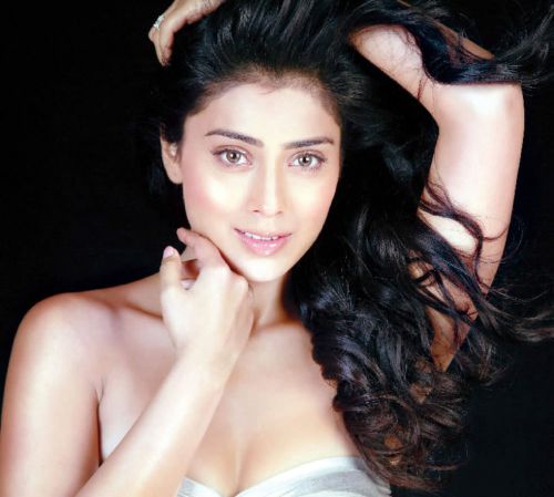 Shriya Saran Eyes