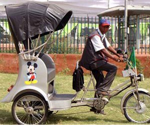 Solar based postal delivery vehicle introduced by Pilot