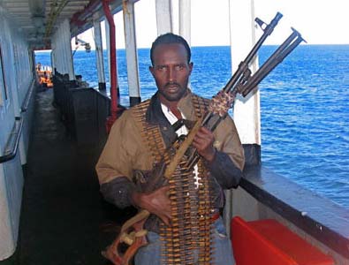 Pirates move kidnapped fishermen from Spanish vessel to Somalia