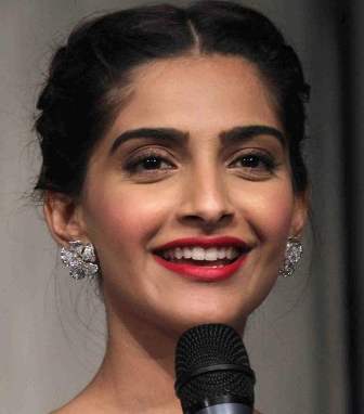 Sonam-Kapoor