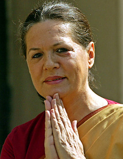 Sonia to file nomination papers from Rae Bareli April 2